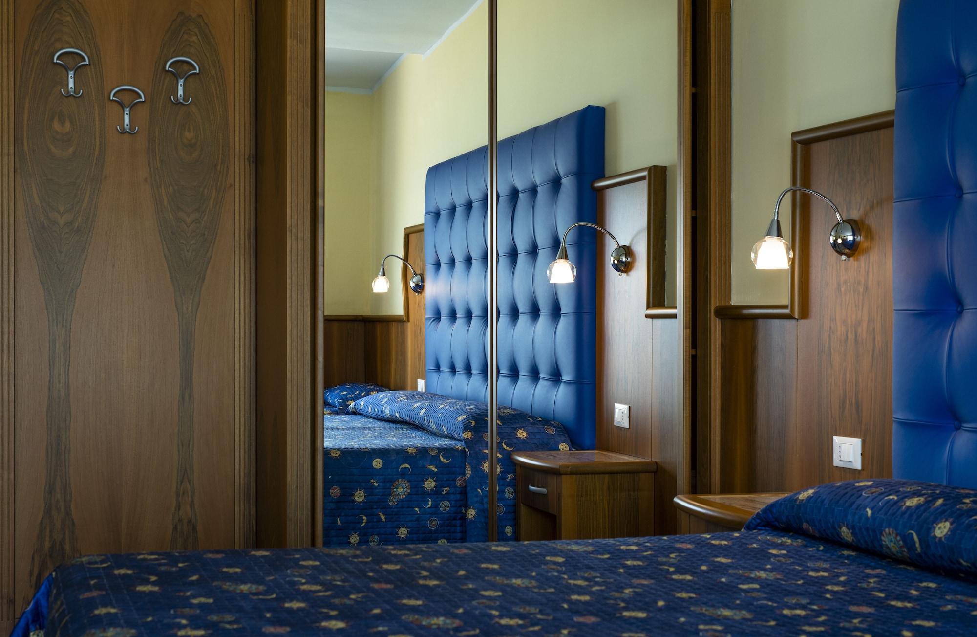 Hotel Panoramic 지아르디니낙소스 외부 사진