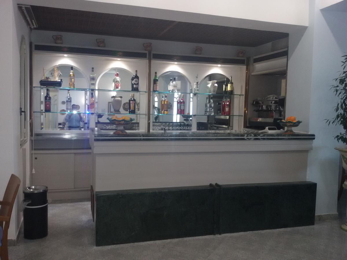 Hotel Panoramic 지아르디니낙소스 외부 사진