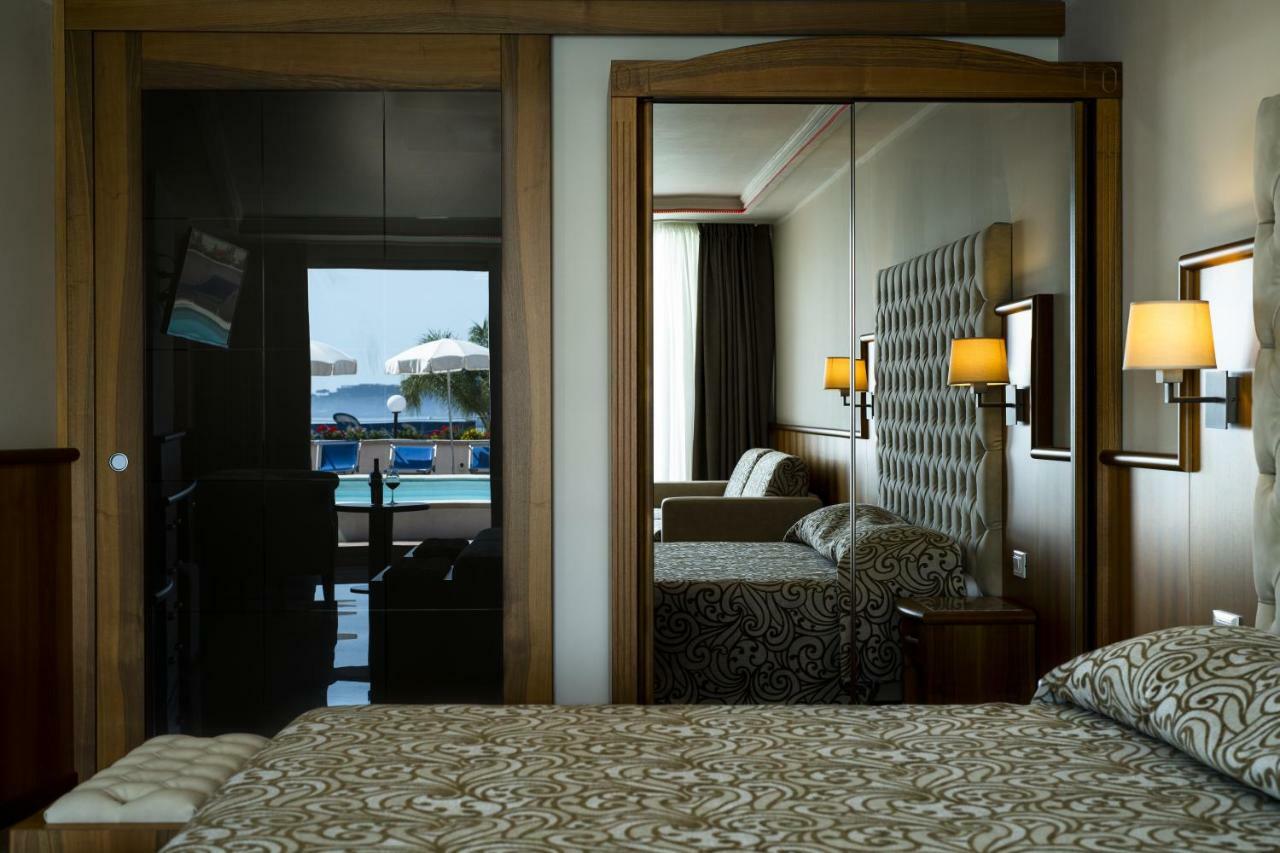 Hotel Panoramic 지아르디니낙소스 외부 사진