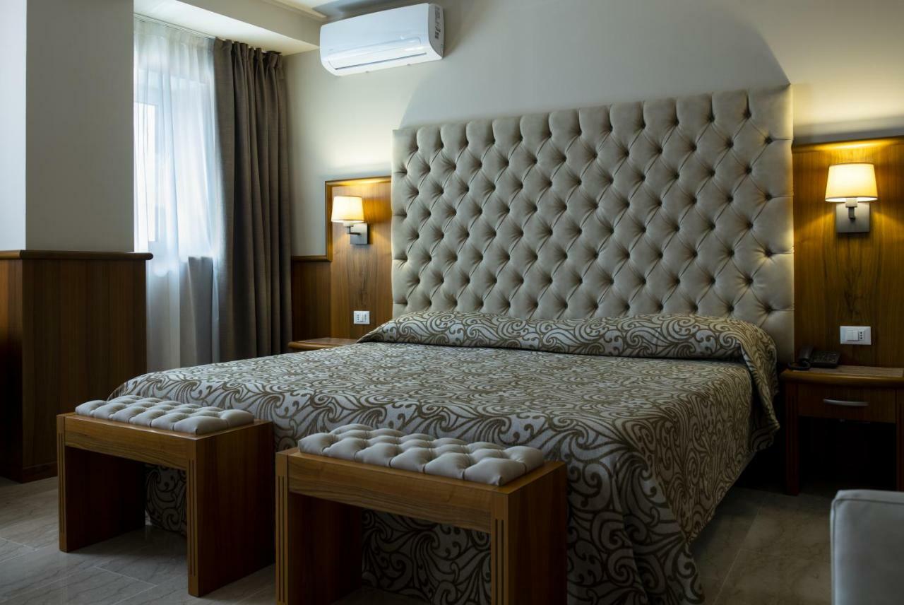 Hotel Panoramic 지아르디니낙소스 외부 사진
