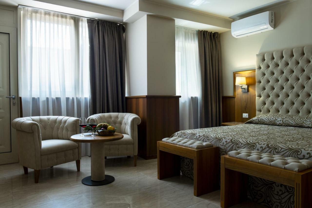 Hotel Panoramic 지아르디니낙소스 외부 사진