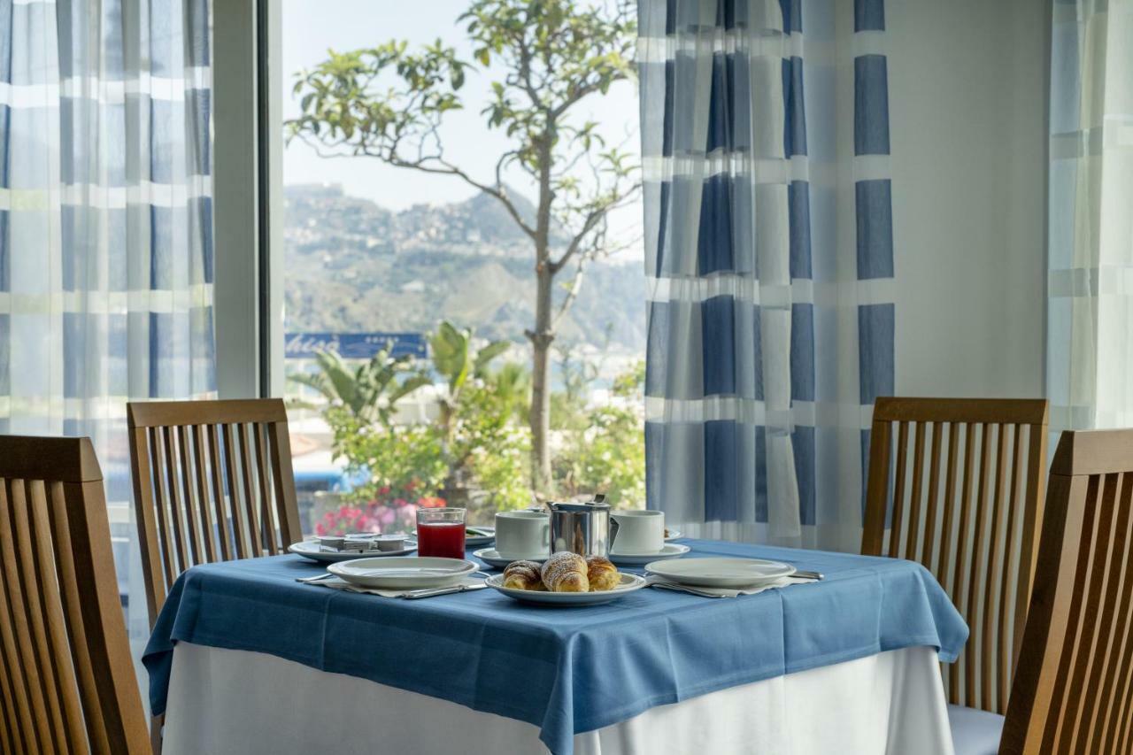 Hotel Panoramic 지아르디니낙소스 외부 사진